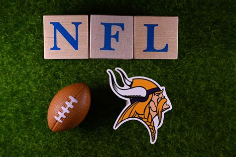 best place to buy vikings tickets.